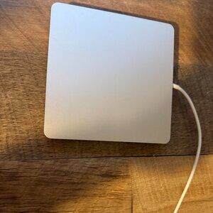 AMAZING GENTLY USED APPLE USB EXTERNAL SUPERDRIVE- CD DVD/RW PLAYER + BURNER